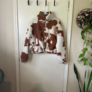 Urban Outfitters Cozy Sherpa Zip-Up cow print Jacket